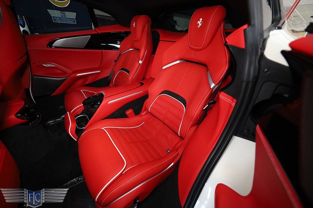 Used 2023 Ferrari Purosangue AWD/4WD image 18