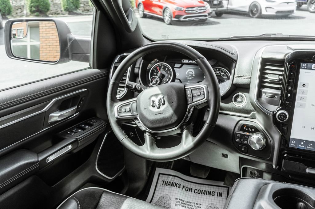 Used 2025 RAM 1500 Laramie AWD/4WD image 13