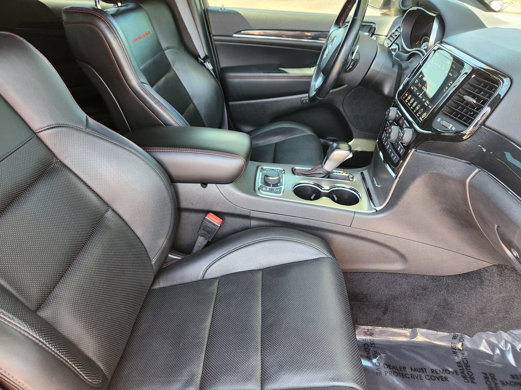 Used 2021 Jeep Grand Cherokee Trailhawk w/ Trailhawk Luxury Group AWD/4WD image 5