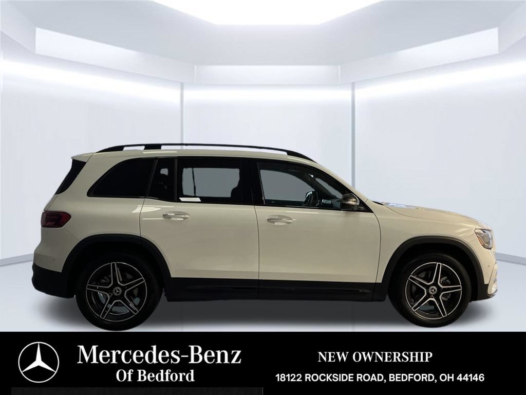 Used 2026 Mercedes-Benz GLB 250 4MATIC image 6