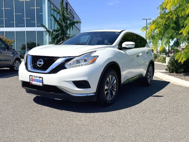 Used 2017 Nissan Murano S w/ Navigation Package FWD image 2