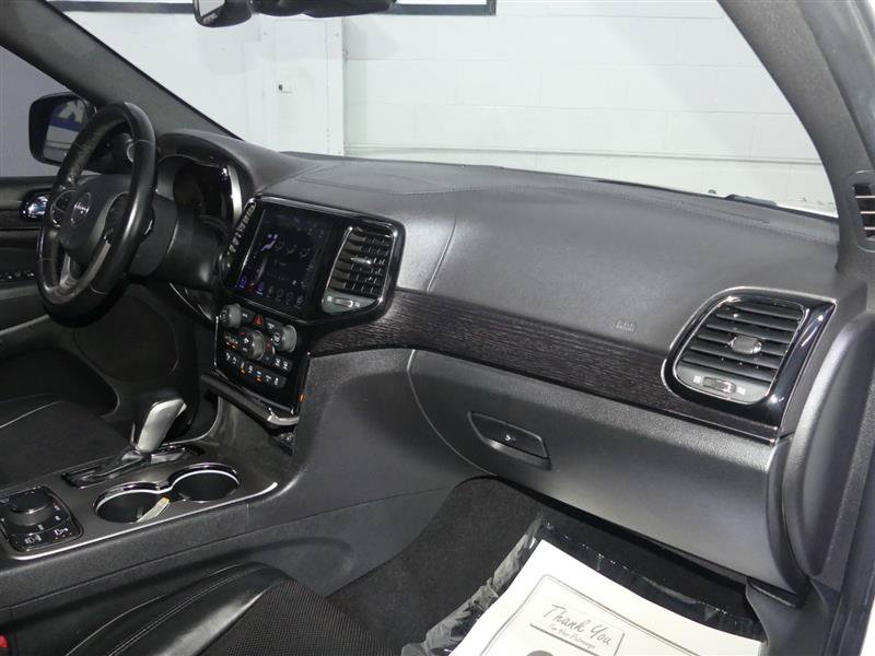Used 2020 Jeep Grand Cherokee High Altitude AWD/4WD image 23