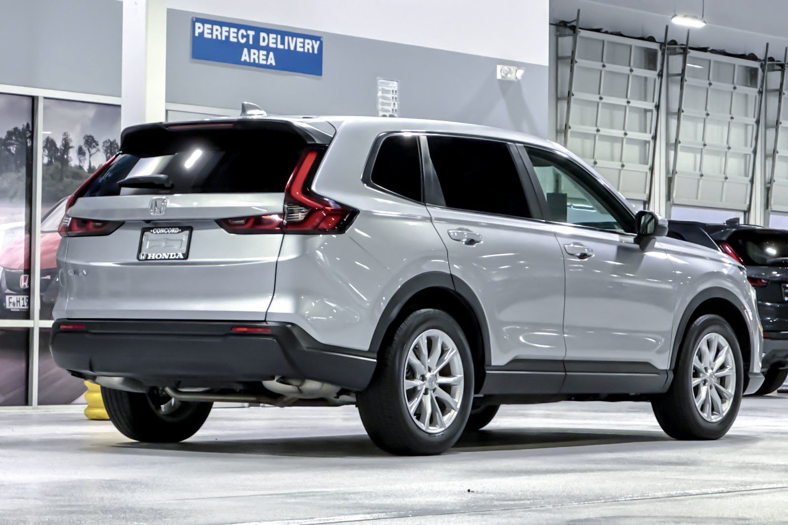 Used 2024 Honda CR-V EX-L image 9