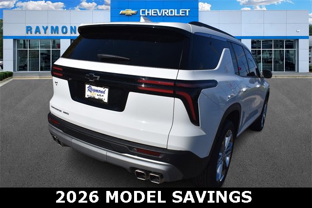 New 2025 Chevrolet Traverse LT w/ Enhanced Driving Package image 3