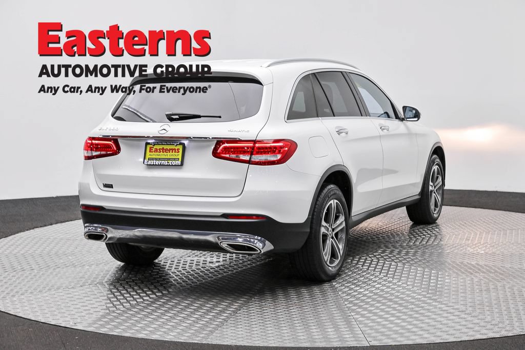Used 2019 Mercedes-Benz GLC 300 4MATIC w/ Premium Package image 5