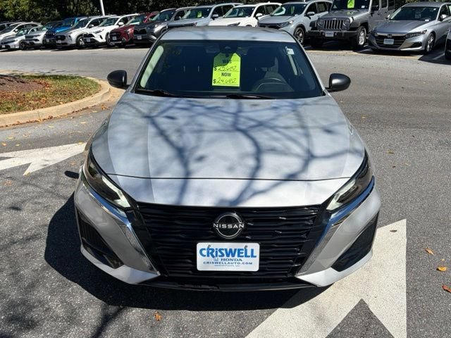 Used 2024 Nissan Altima 2.5 SV AWD/4WD image 10
