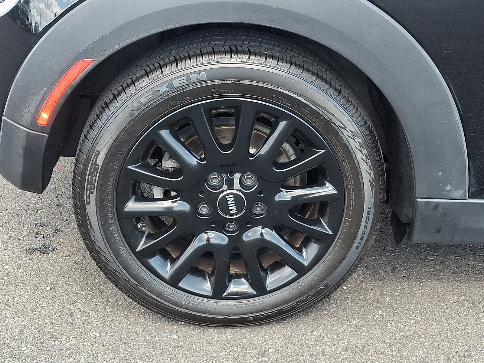 Used 2015 MINI Cooper S FWD image 8