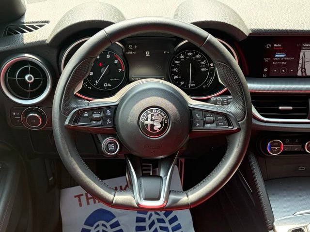 Used 2023 Alfa Romeo Stelvio Veloce AWD/4WD image 49