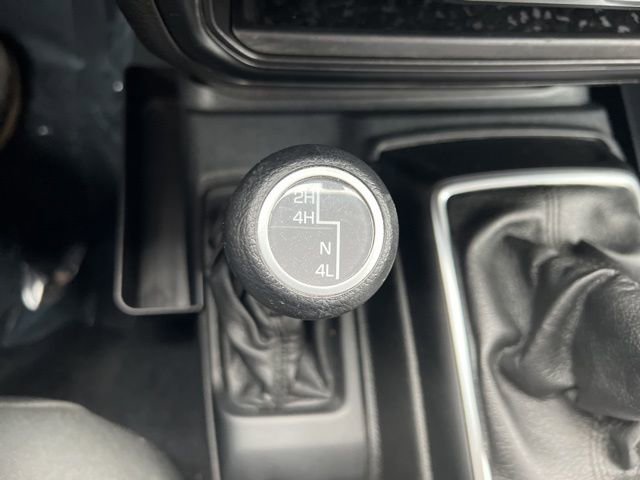 Used 2022 Jeep Gladiator Willys image 12