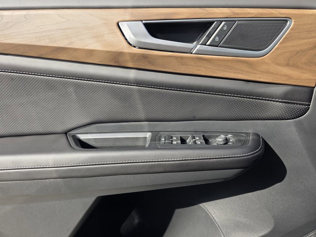 New 2026 Volkswagen Atlas SE image 15