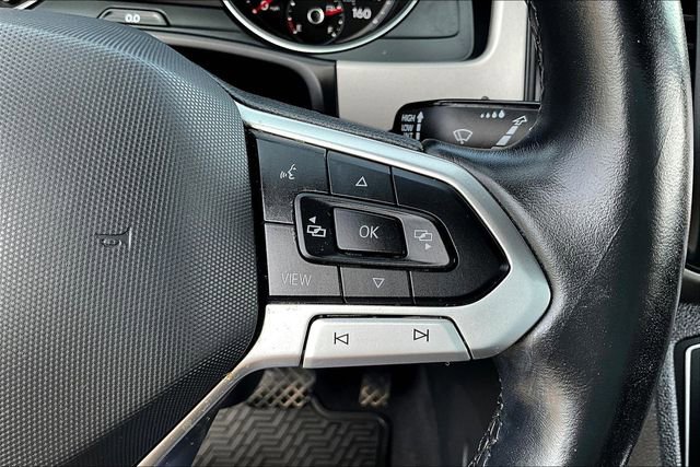 Used 2020 Volkswagen Atlas Cross Sport SE w/ Panoramic Sunroof Package image 11