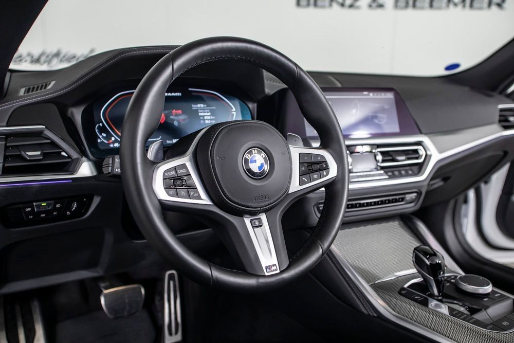 Used 2023 BMW M440i Convertible w/ Premium Package image 21