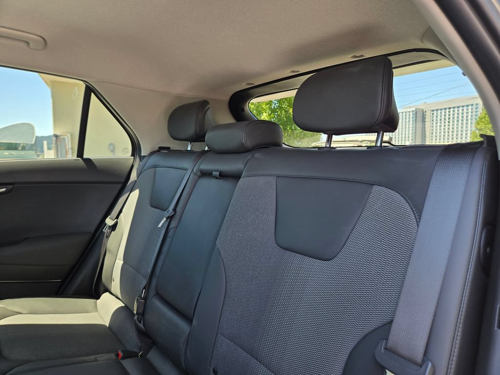 Certified 2024 Kia Niro Wind w/ Wind Preserve Package FWD image 18