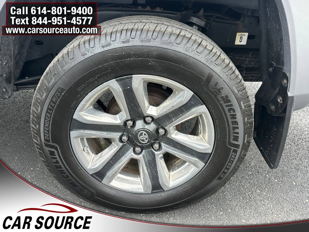 Used 2016 Toyota Tacoma Limited w/ Towing Package AWD/4WD image 17