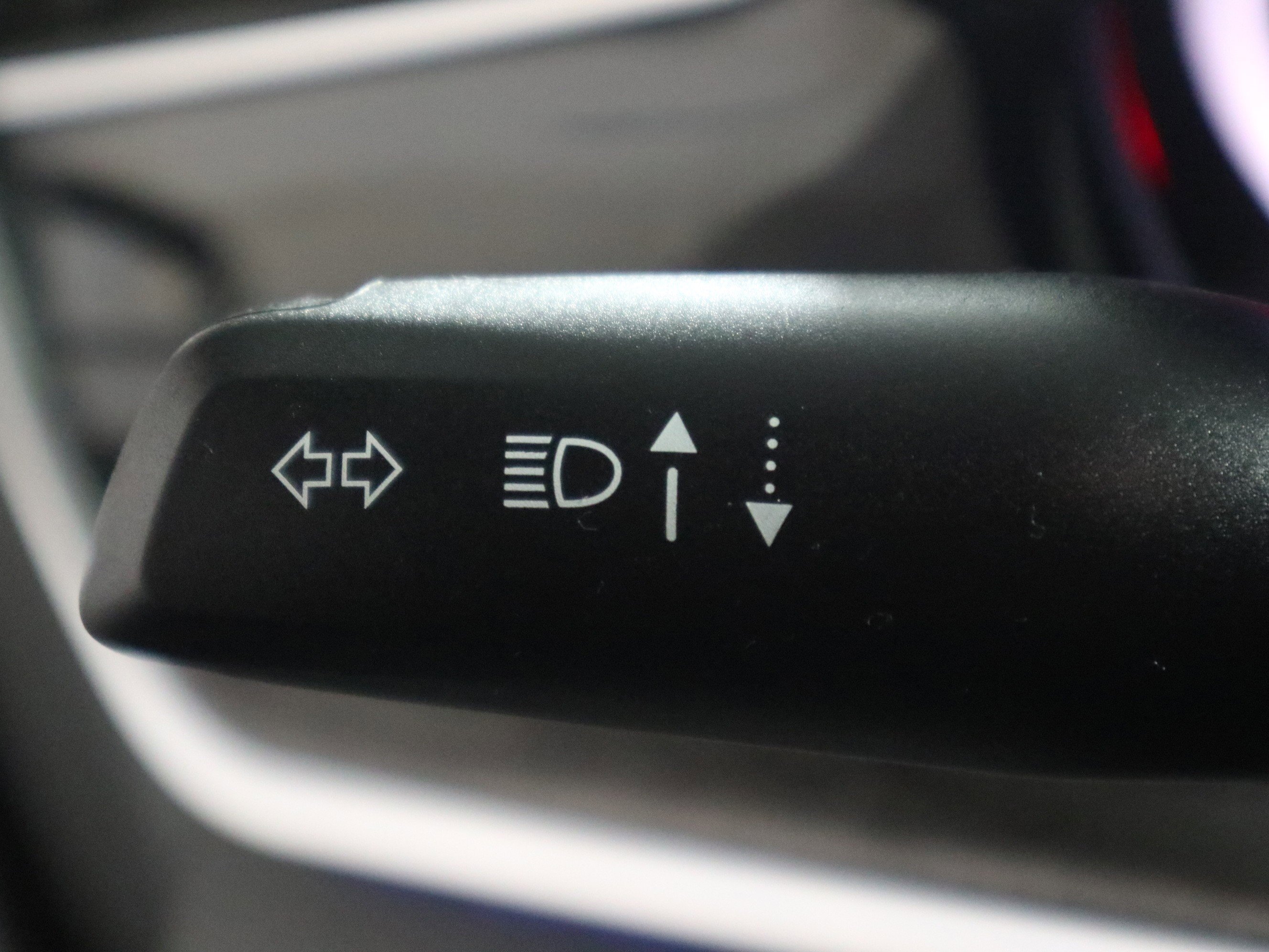 Certified 2022 Jeep Grand Cherokee Overland w/ Luxury Tech Group IV image 30