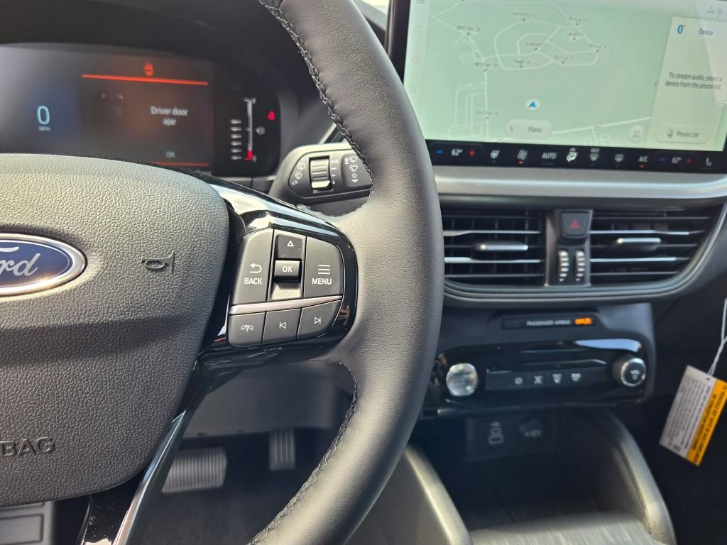 Used 2024 Ford Escape SE image 31