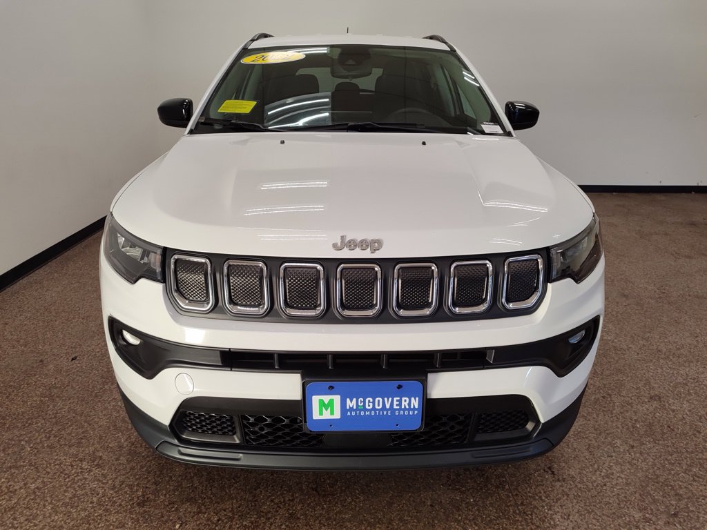 Used 2022 Jeep Compass Latitude AWD/4WD image 9