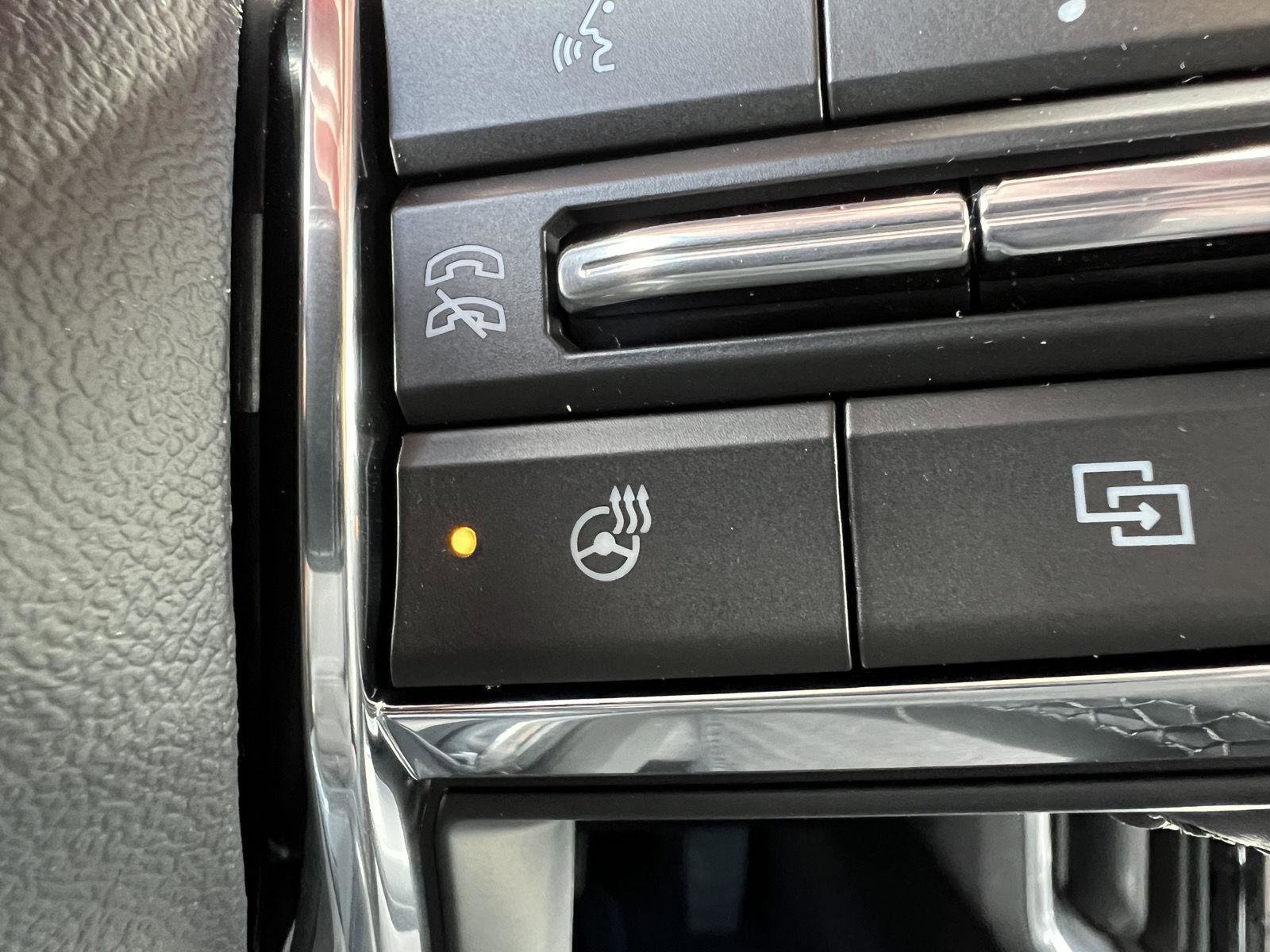 New 2026 GMC Acadia Elevation image 26