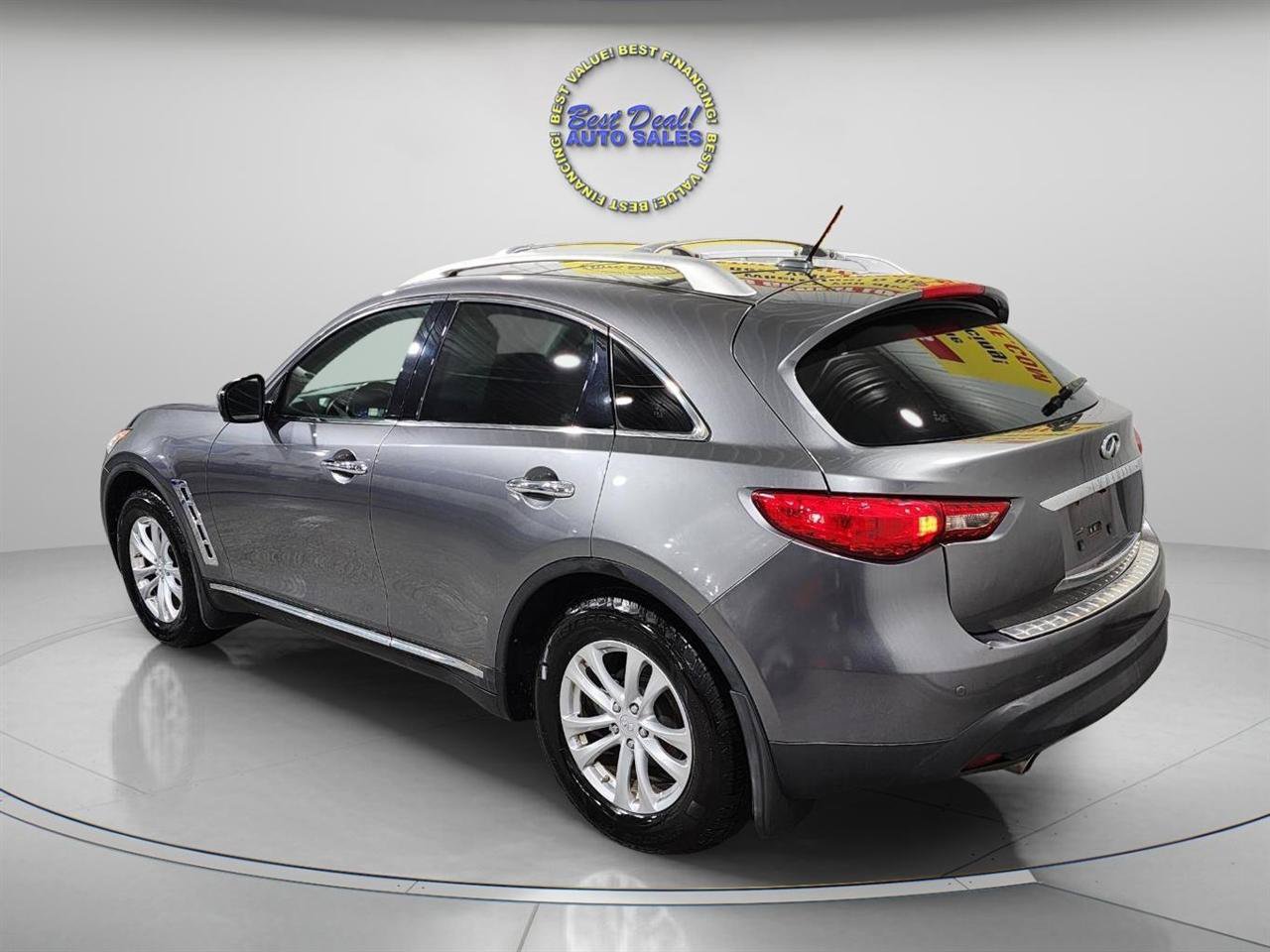 Used 2013 INFINITI FX37 AWD w/ Premium Pkg image 4