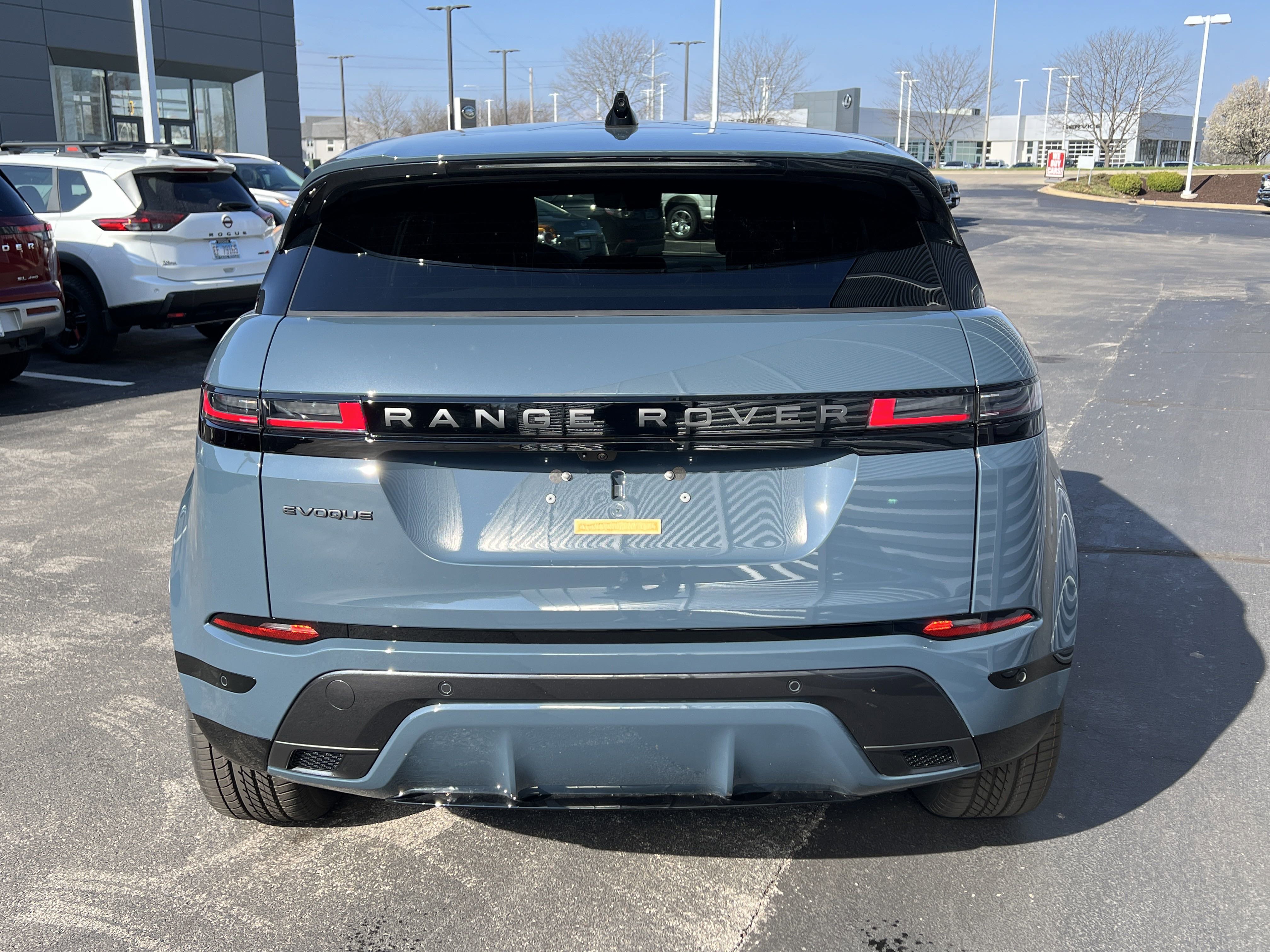 New 2026 Land Rover Range Rover Evoque Dynamic SE image 4