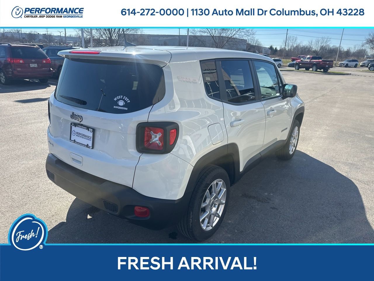 Used 2023 Jeep Renegade Latitude image 4