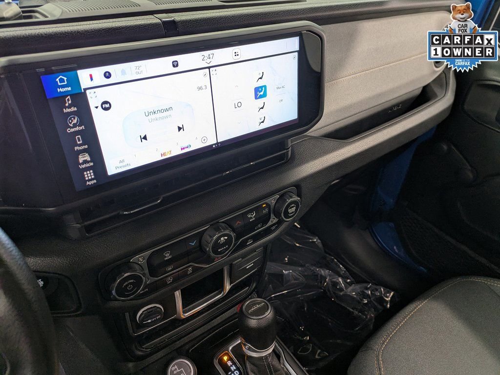 Used 2024 Jeep Gladiator Sport image 11