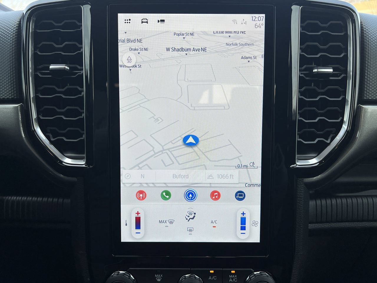 New 2025 Ford Ranger XLT w/ Technology Package RWD image 4