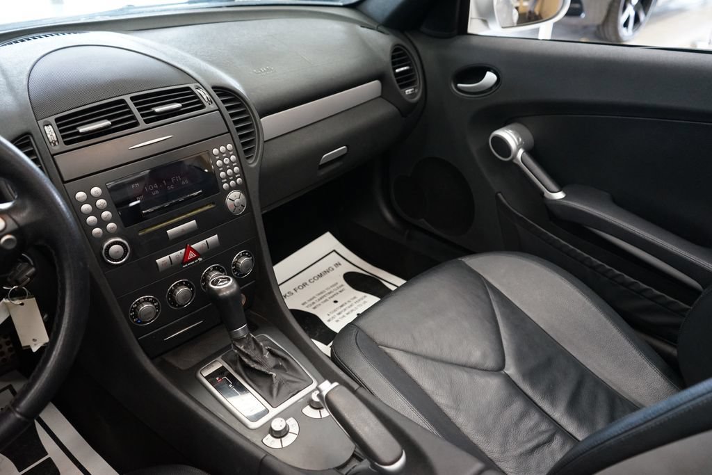Used 2006 Mercedes-Benz SLK 280 image 10