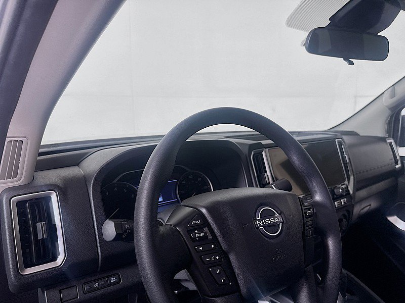 New 2026 Nissan Frontier SV w/ Tow Package AWD/4WD image 9
