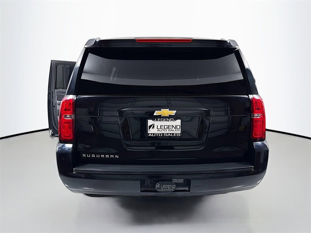 Used 2020 Chevrolet Suburban LT image 31
