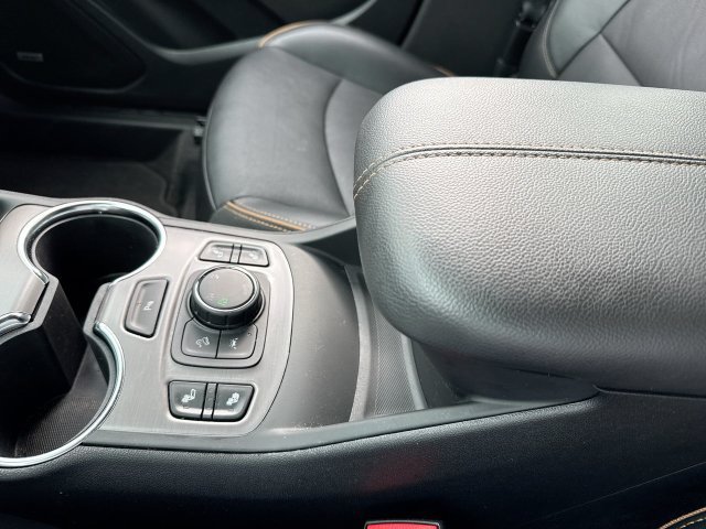 Used 2024 GMC Terrain AT4 w/ Infotainment Package II AWD/4WD image 21