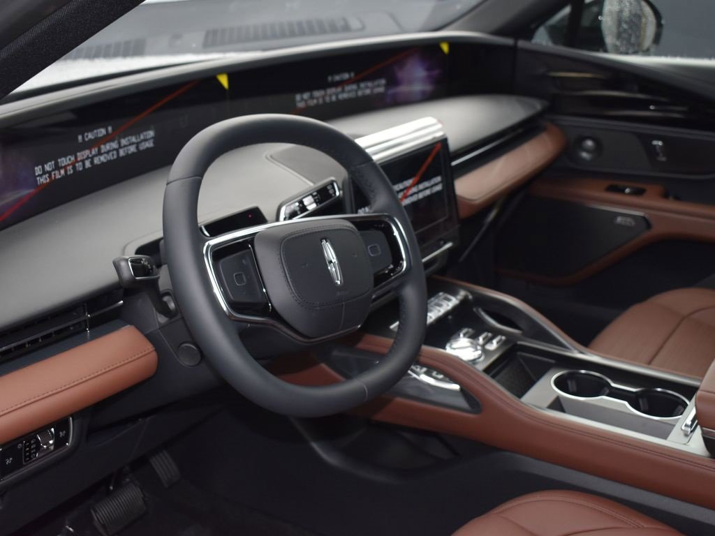 New 2026 Lincoln Nautilus Reserve w/ Jet Appearance Package image 5