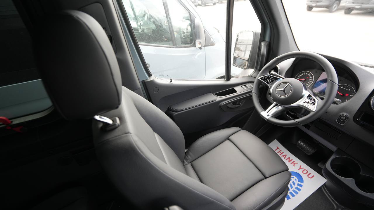 New 2026 Mercedes-Benz Sprinter 2500 image 14