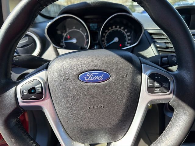 Used 2016 Ford Fiesta SE image 15