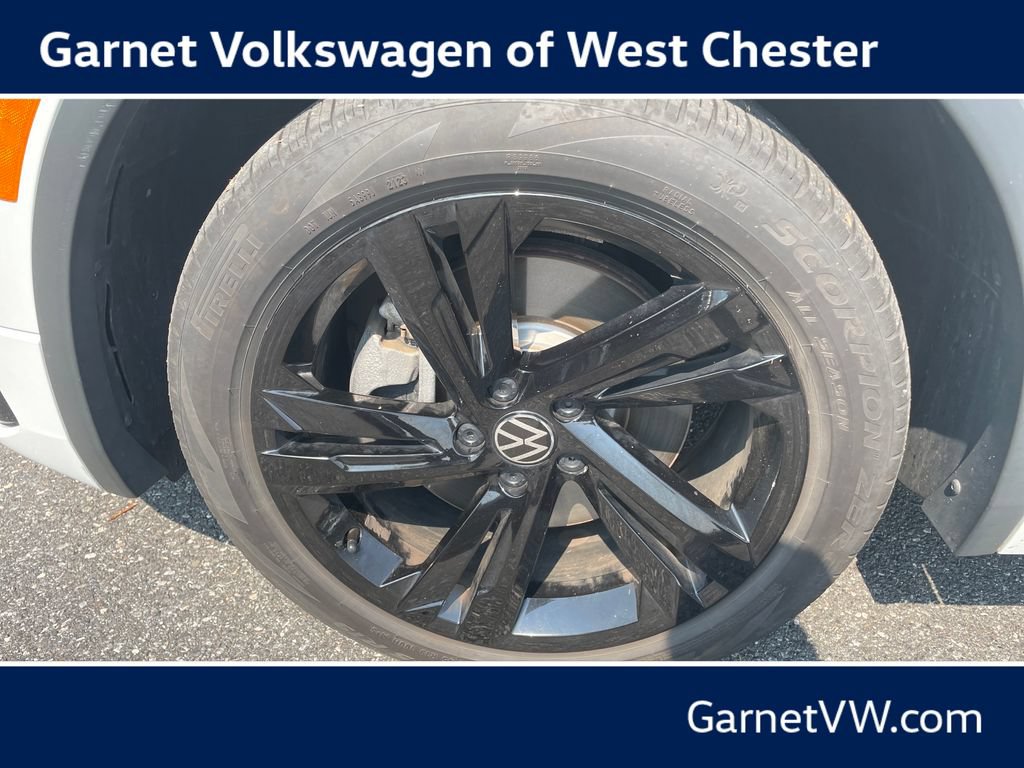 Used 2023 Volkswagen Tiguan SE R-Line AWD/4WD image 20