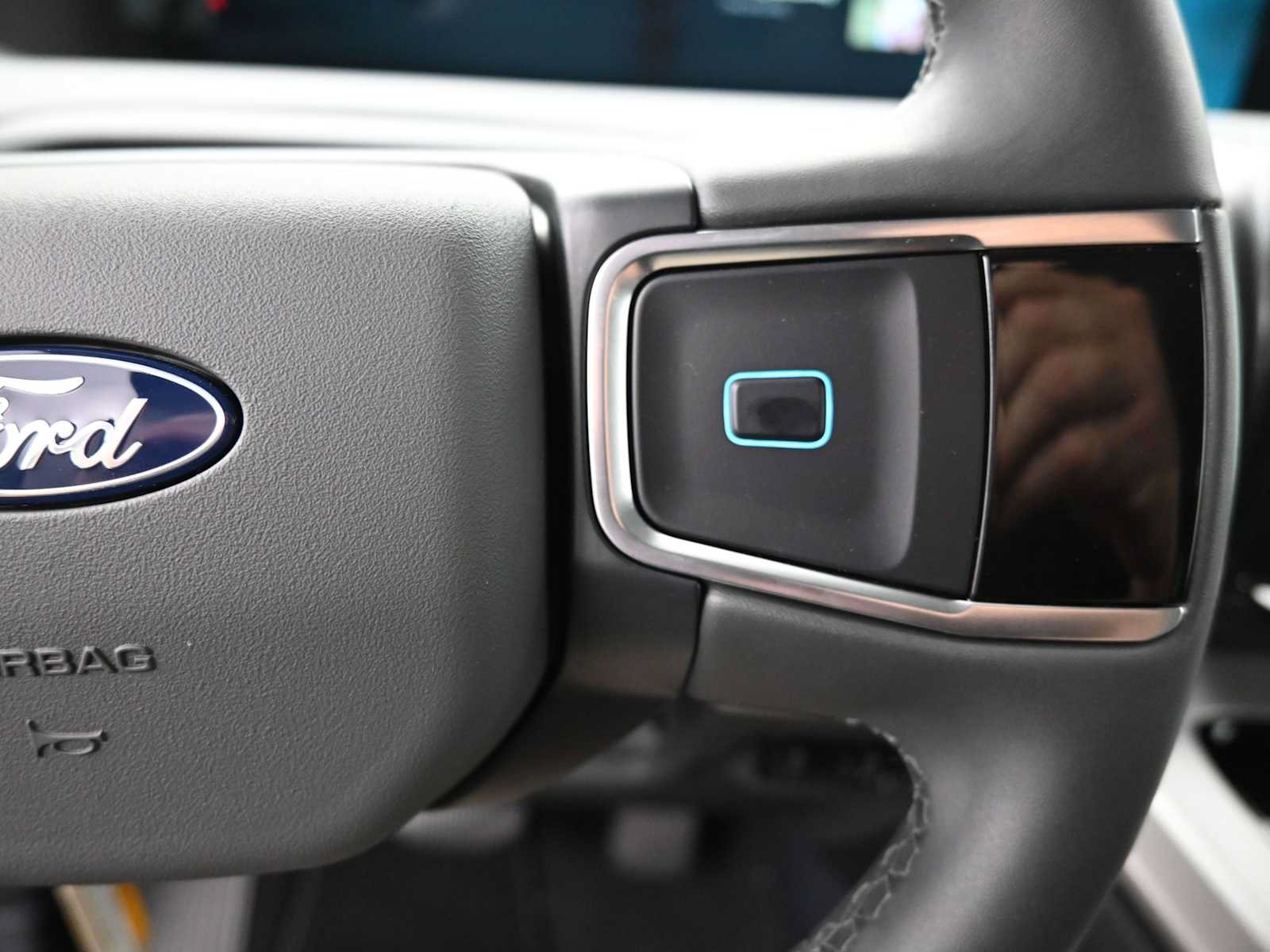 New 2026 Ford Expedition Active AWD/4WD image 32