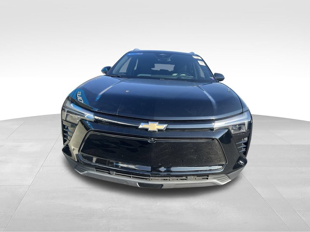 Used 2024 Chevrolet Blazer EV LT AWD/4WD image 19