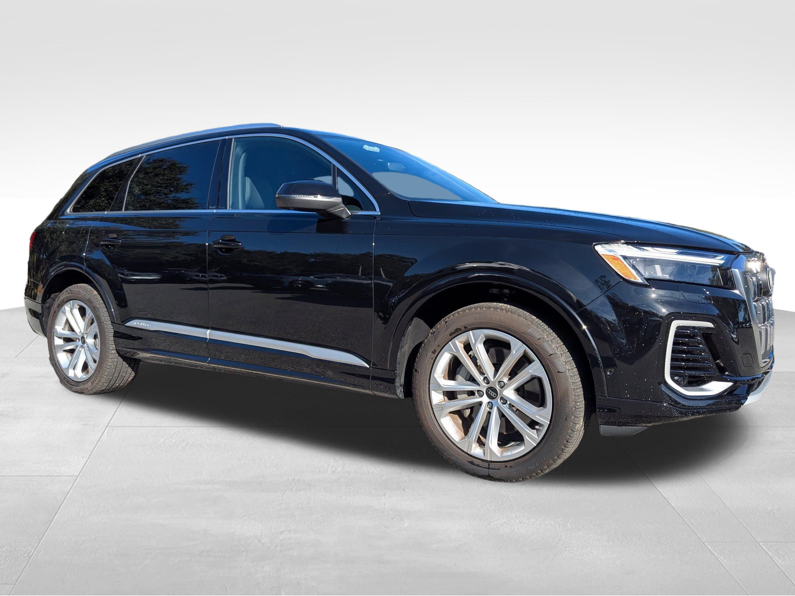 Certified 2025 Audi Q7 3.0T Premium Plus w/ Premium Plus Package