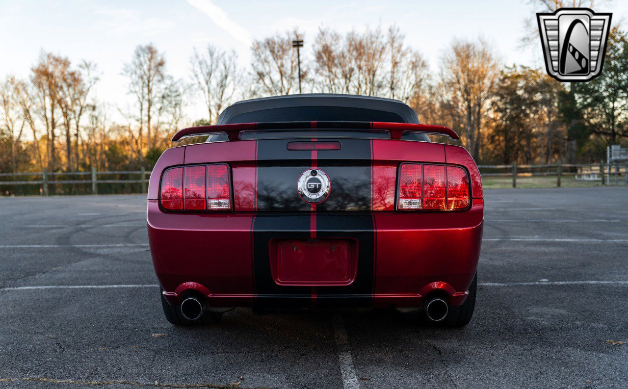 Used 2007 Ford Mustang GT image 7