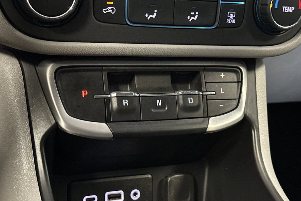 Used 2024 GMC Terrain SLE AWD/4WD image 22