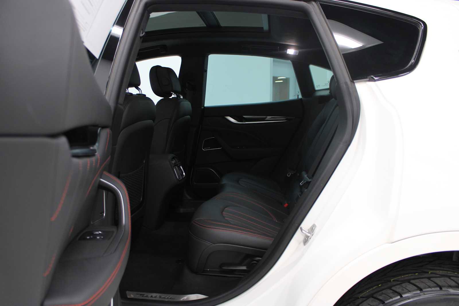 Used 2022 Maserati Levante GT image 38