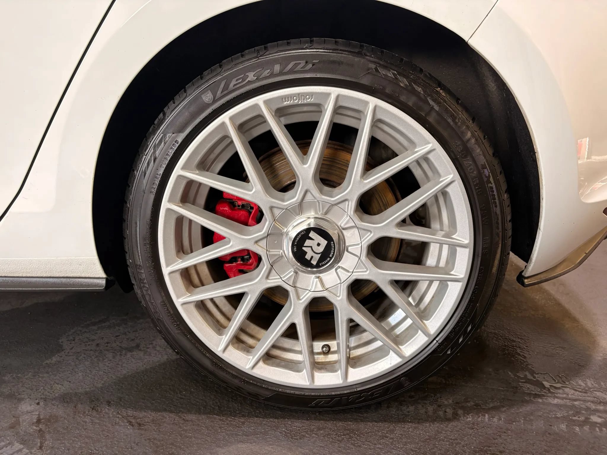 Used 2017 Volkswagen GTI Sport FWD image 29