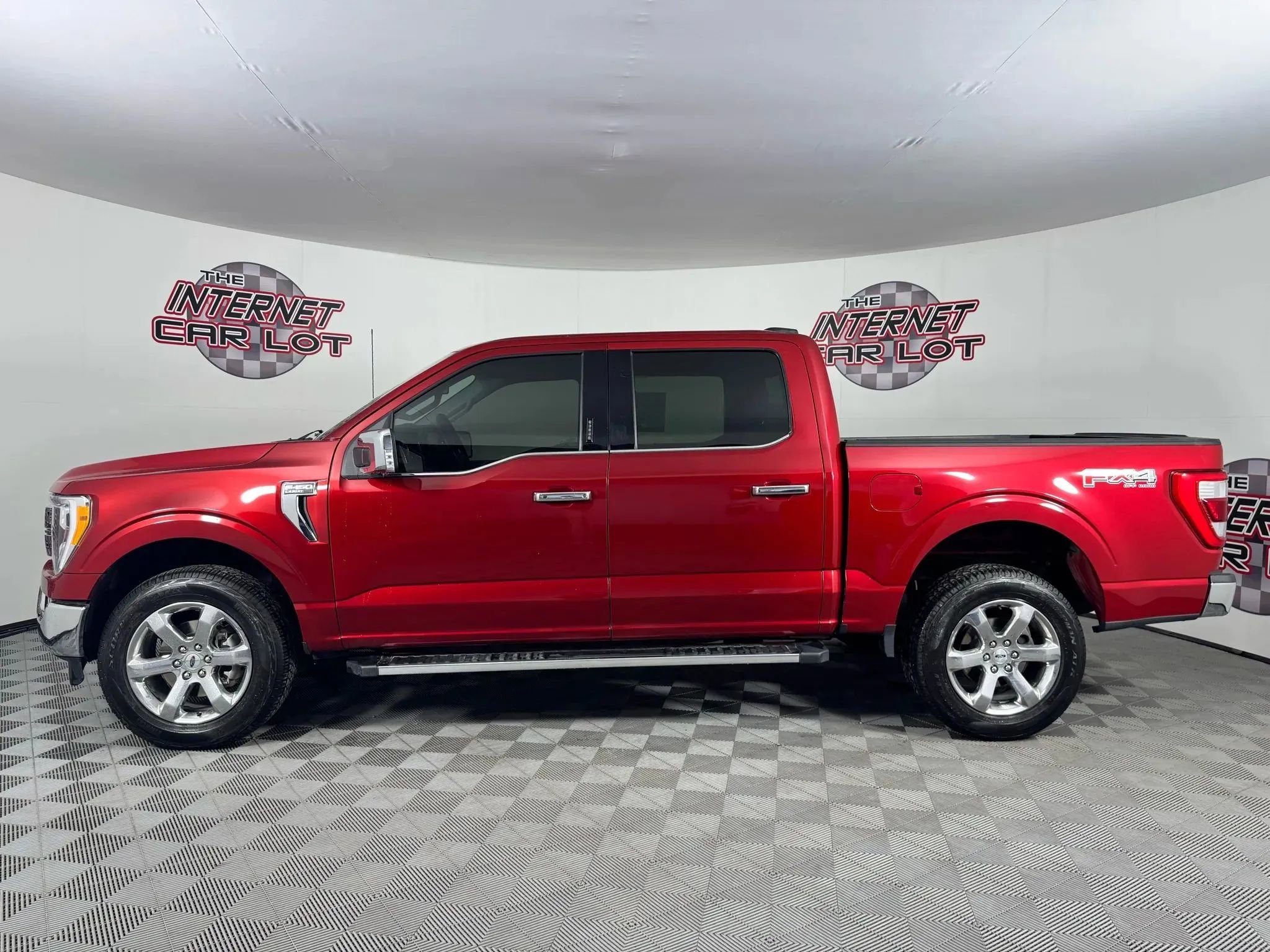 Used 2023 Ford F150 Lariat w/ Trailer Tow Package AWD/4WD image 4