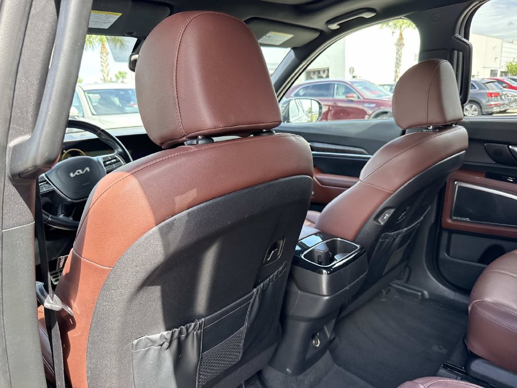 Used 2023 Kia Telluride SX FWD image 13