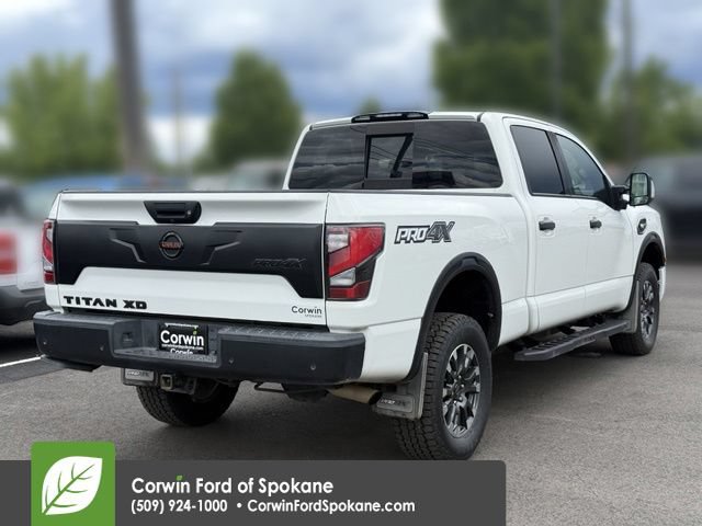 Used 2021 Nissan Titan PRO-4X w/ Pro-4x Convenience Package AWD/4WD image 15
