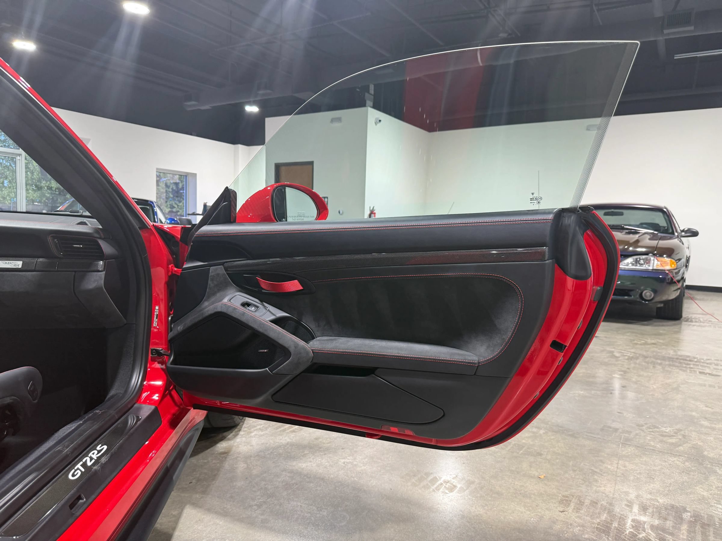 Used 2018 Porsche 911 GT2 RS RWD image 47