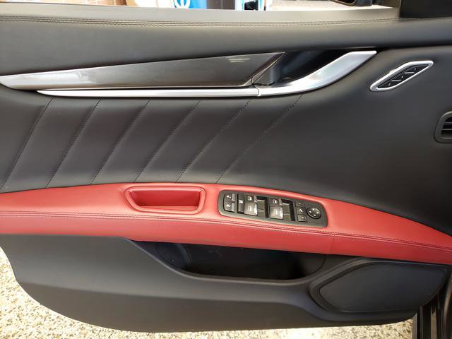 Used 2019 Maserati Ghibli S Q4 image 9