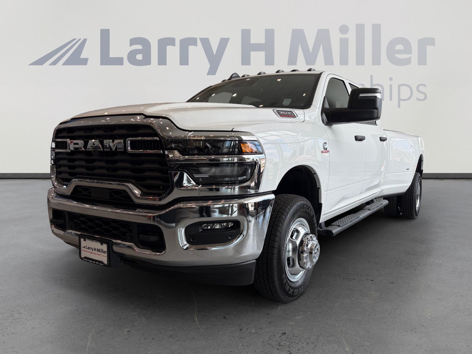 New 2026 RAM 3500 Tradesman AWD/4WD video 1