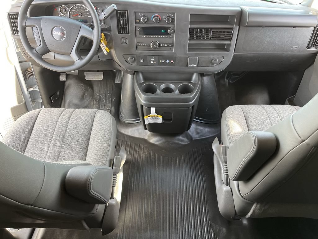 New 2025 GMC Savana 2500 Extended w/ Driver Convenience Package RWD image 20