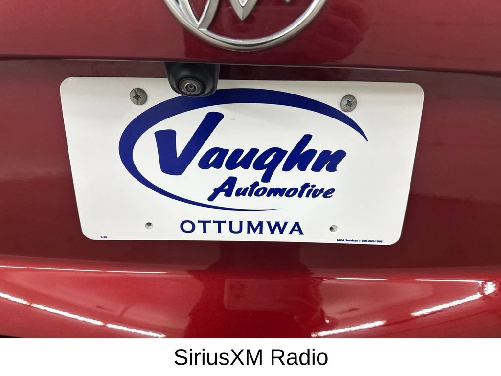 Used 2023 Buick Envision Essence AWD/4WD image 18
